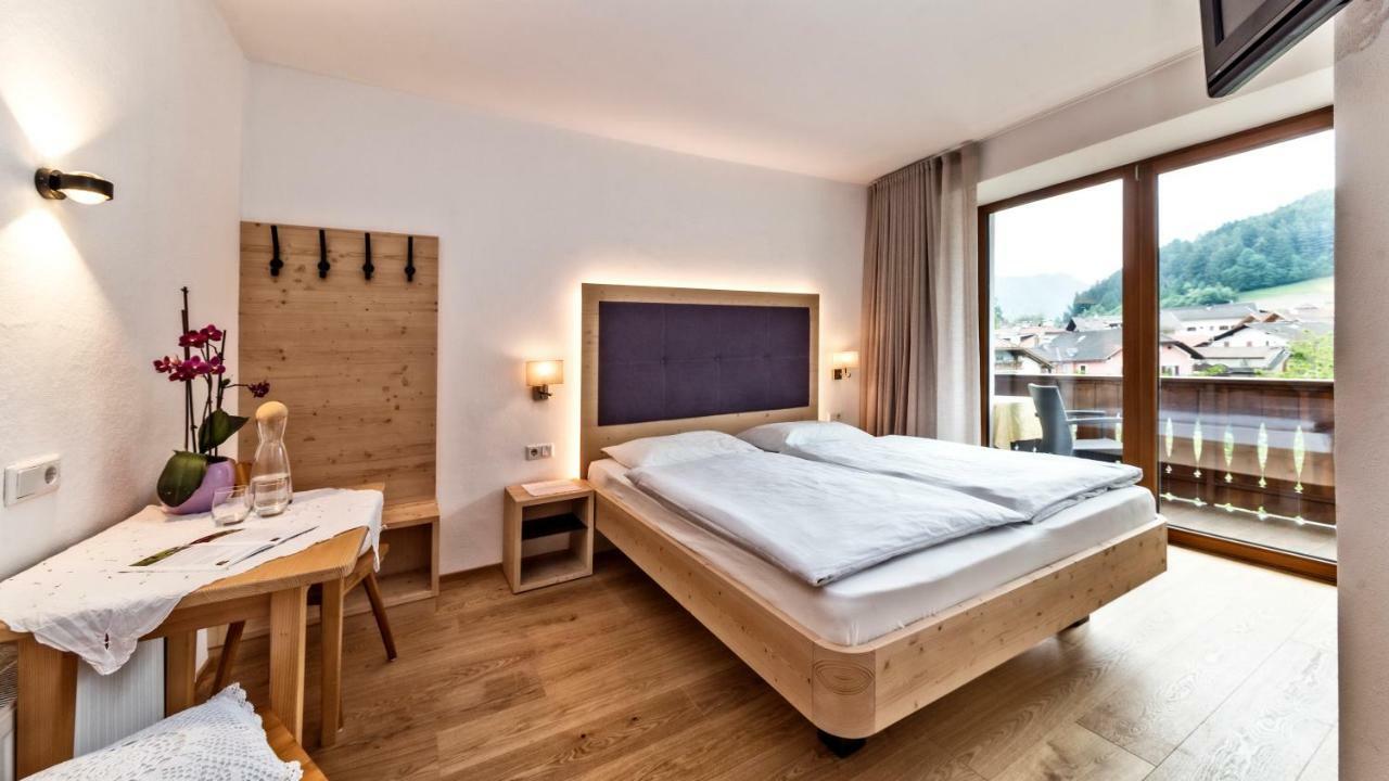 Hotel Garni Pramstrahler Chiusa Esterno foto